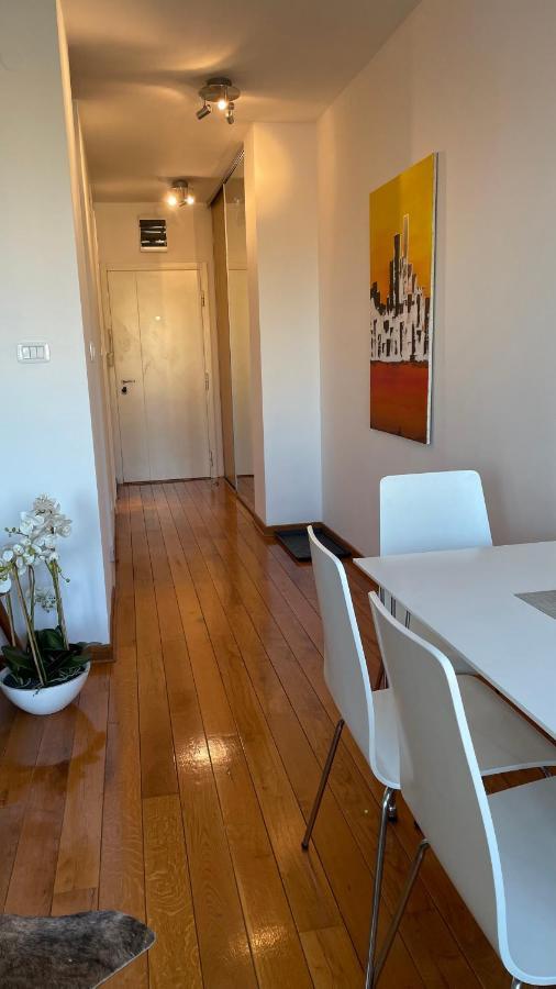 Luka 1718 Apartments Beograd Ngoại thất bức ảnh